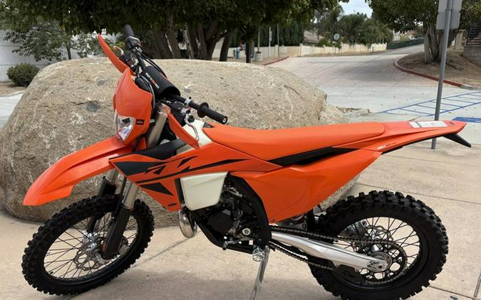 2025 KTM XC 150 W