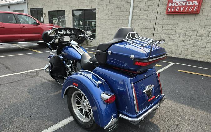 2017 Harley-Davidson Tri Glide® Ultra