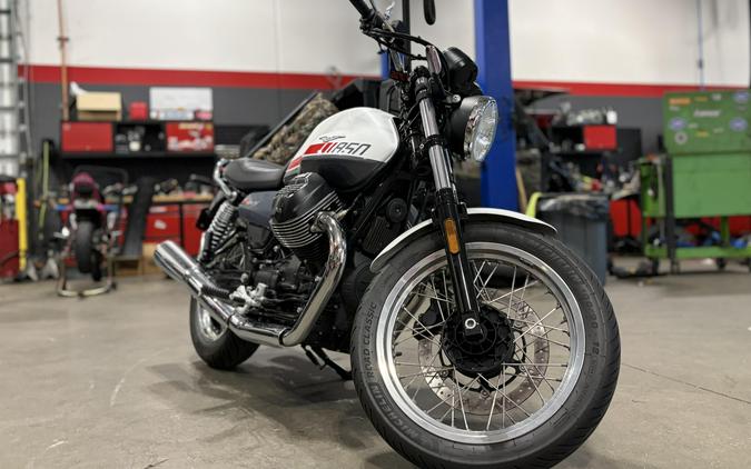2023 MOTO GUZZI V7 SPECIAL