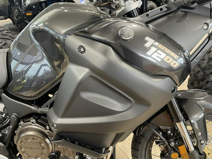 2023 Yamaha Super Tenere ES