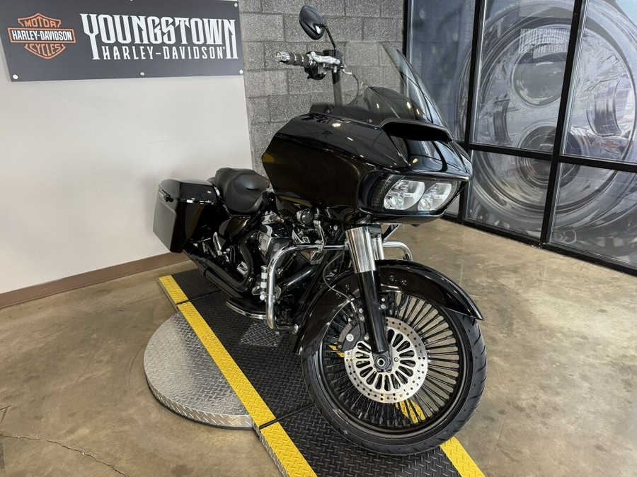 2017 Harley-Davidson® Road Glide® Special FLTRXS