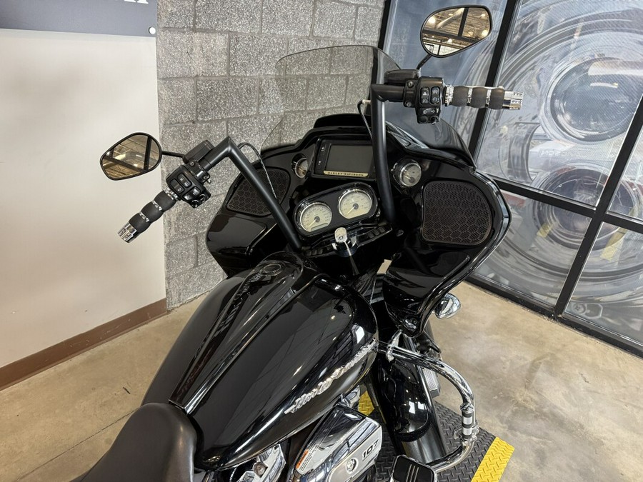 2017 Harley-Davidson® Road Glide® Special FLTRXS