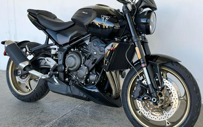 2026 Triumph TRIDENT 800