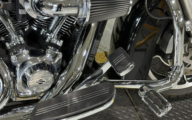 2013 Harley-Davidson® Street Glide® Vivid Black