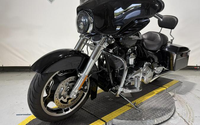 2013 Harley-Davidson® Street Glide® Vivid Black