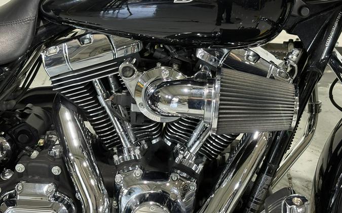 2013 Harley-Davidson® Street Glide® Vivid Black
