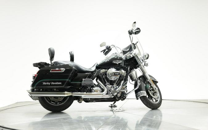 2014 HARLEY-DAVIDSON FLHR ROAD KING in Vivid Black with Pinstripe with 21,216 miles