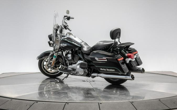 2014 HARLEY-DAVIDSON FLHR ROAD KING in Vivid Black w/ Pinstripe with 21,216 miles