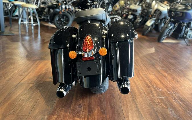 2018 Indian Motorcycle® Chieftain® Limited ABS Thunder Black