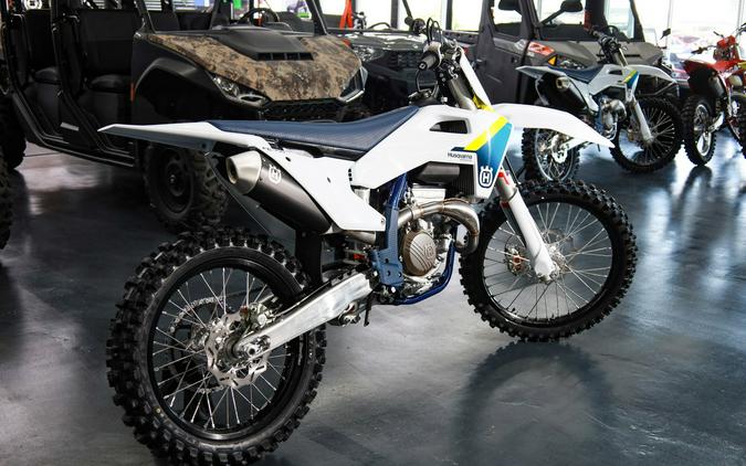 2025 Husqvarna Motorcycles FC 350