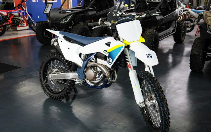 2025 Husqvarna Motorcycles FC 350