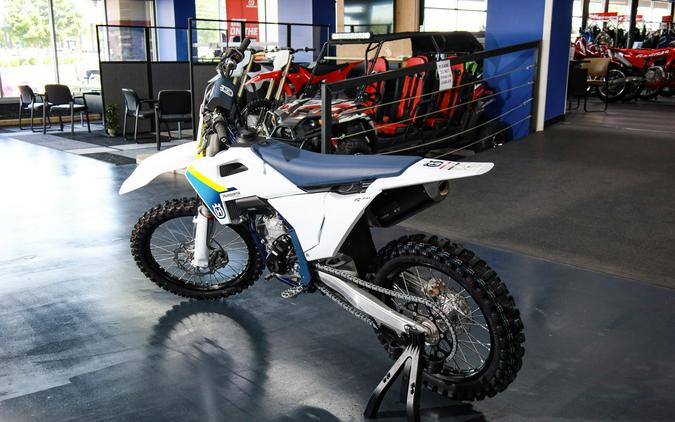 2025 Husqvarna Motorcycles FC 350