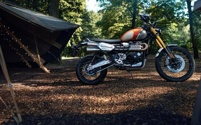 2022 Triumph Scrambler 1200 XE Gold Line Baja Orange / Silver Ice