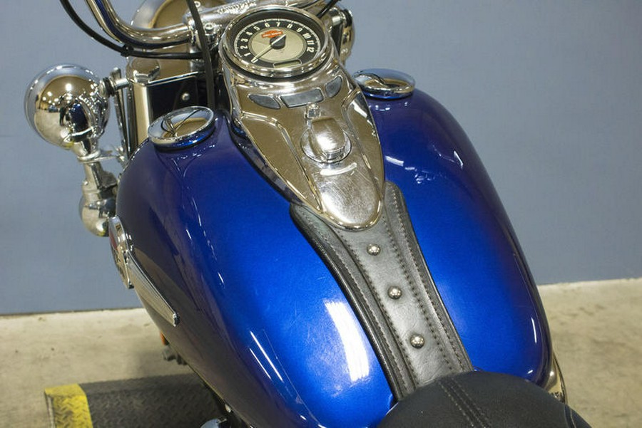 2017 Harley-Davidson® FLSTC - Heritage Softail® Classic