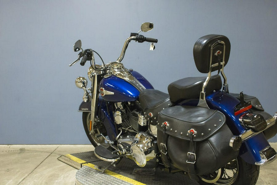 2017 Harley-Davidson® FLSTC - Heritage Softail® Classic