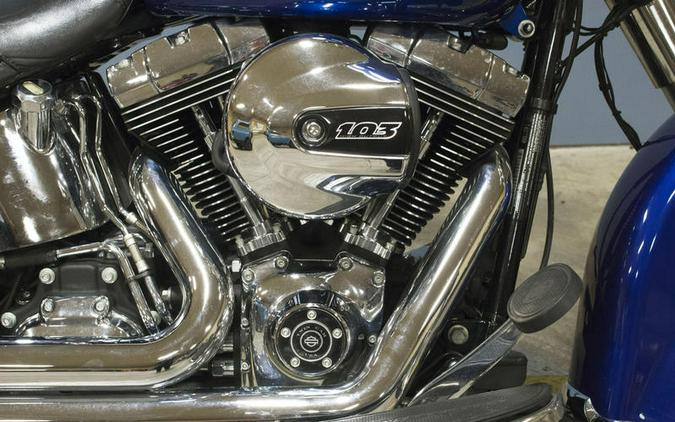 2017 Harley-Davidson® FLSTC - Heritage Softail® Classic