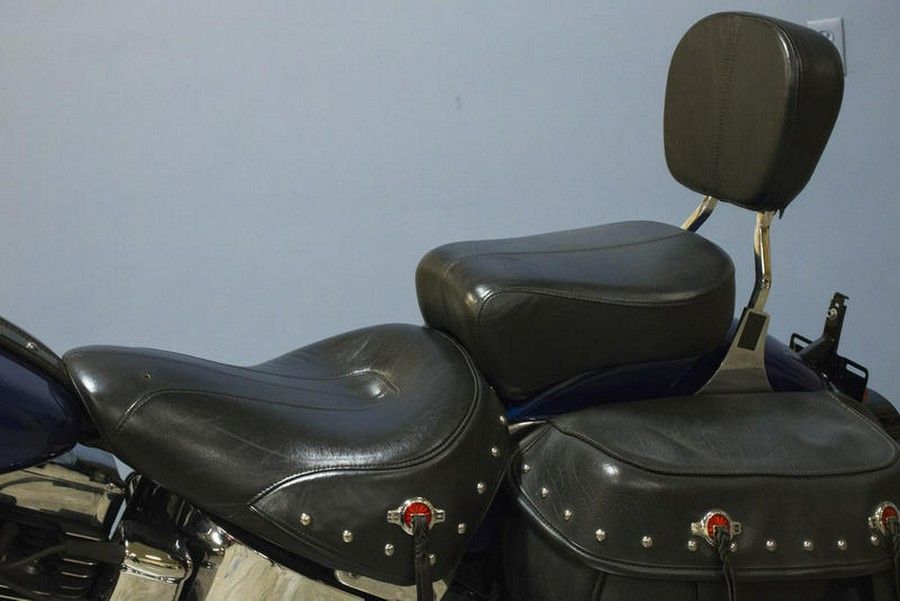 2017 Harley-Davidson® FLSTC - Heritage Softail® Classic