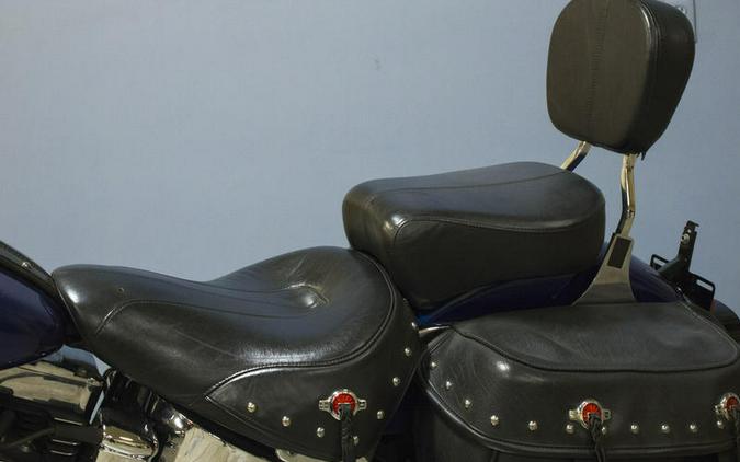 2017 Harley-Davidson® FLSTC - Heritage Softail® Classic