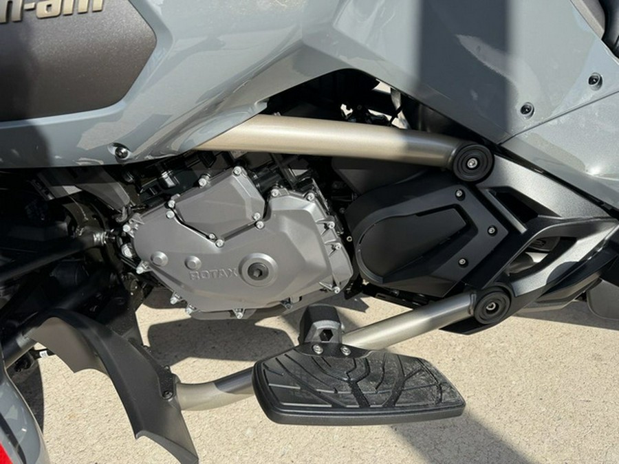 2027 Can-Am SPYDER F3 LTD 1330