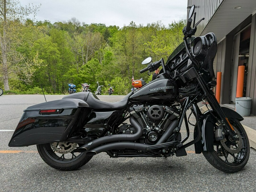 2020 Harley-Davidson Street Glide Special
