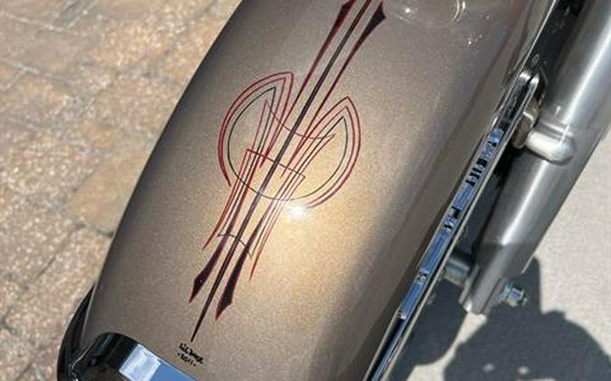 2005 Harley-Davidson FLHRCI Road King® Classic