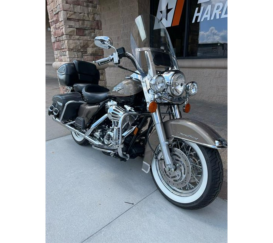 2005 Harley-Davidson FLHRCI Road King® Classic