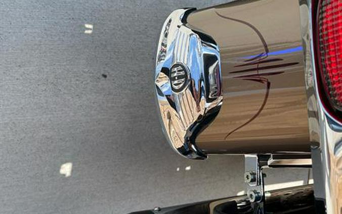 2005 Harley-Davidson FLHRCI Road King® Classic