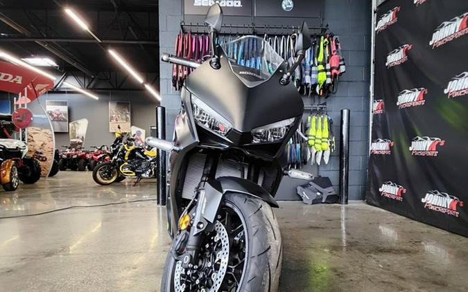 2026 Honda CBR650R E-Clutch