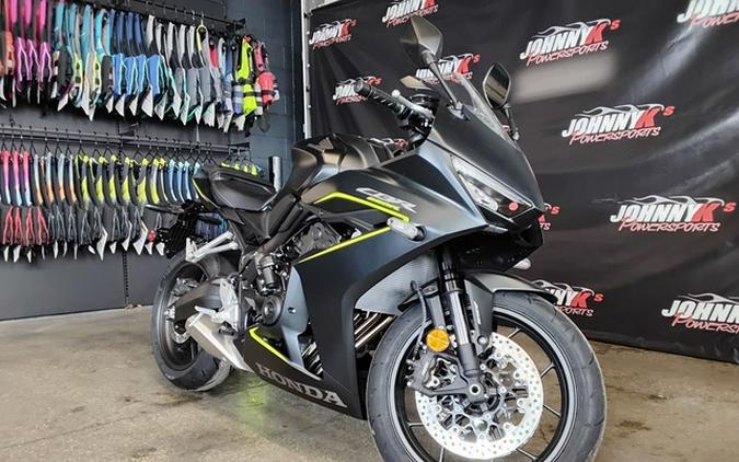 2026 Honda CBR650R E-Clutch