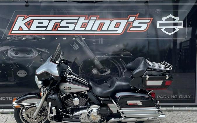 2010 Harley-Davidson® FLHTCU - Ultra Classic® Electra Glide