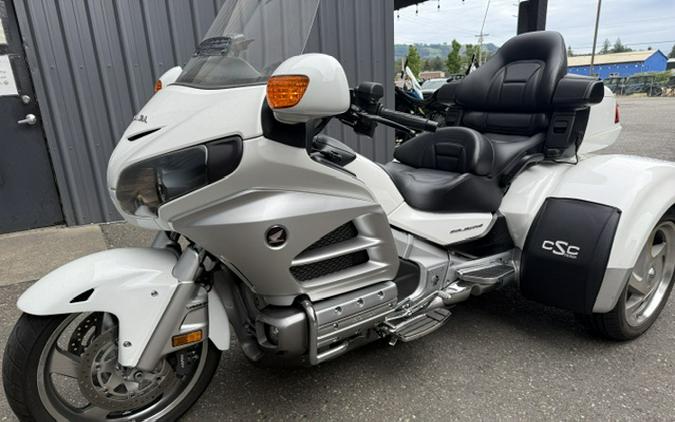 2012 Honda GOLD WING ABS AIRBAG TRIKE CSC