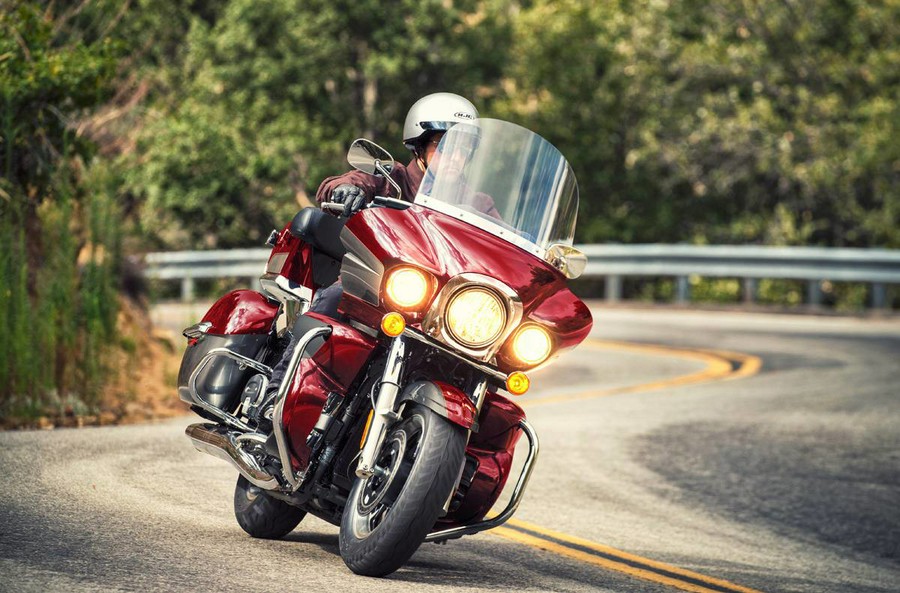 2018 VULCAN 1700 VOYAGER ABS - Kawasaki