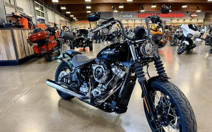 FXBB 2025 Street Bob™