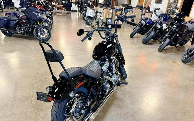 FXBB 2025 Street Bob™