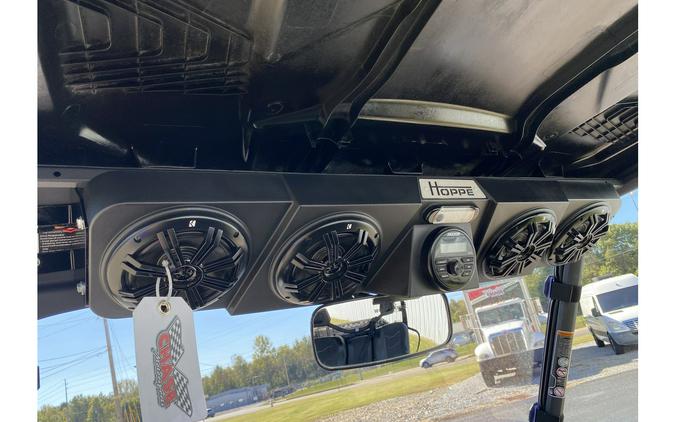 2023 Can-Am DEFENDER HD10 XT CAMO
