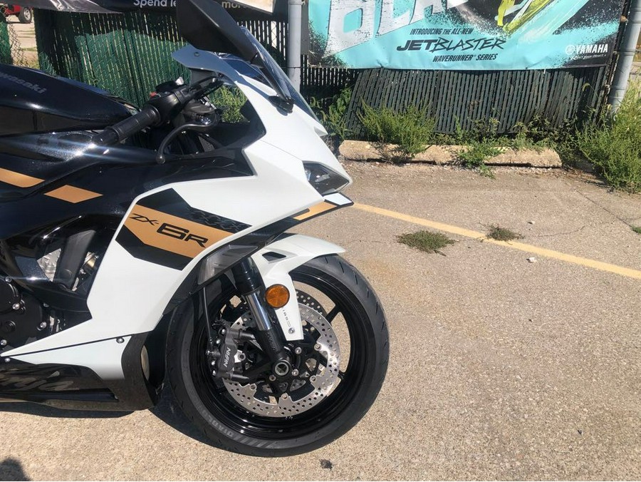 2026 Kawasaki NINJA ZX-6R ABS