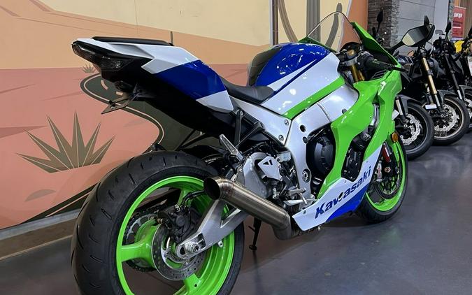 2024 Kawasaki Ninja® ZX™-10R 40th Anniversary Edition ABS