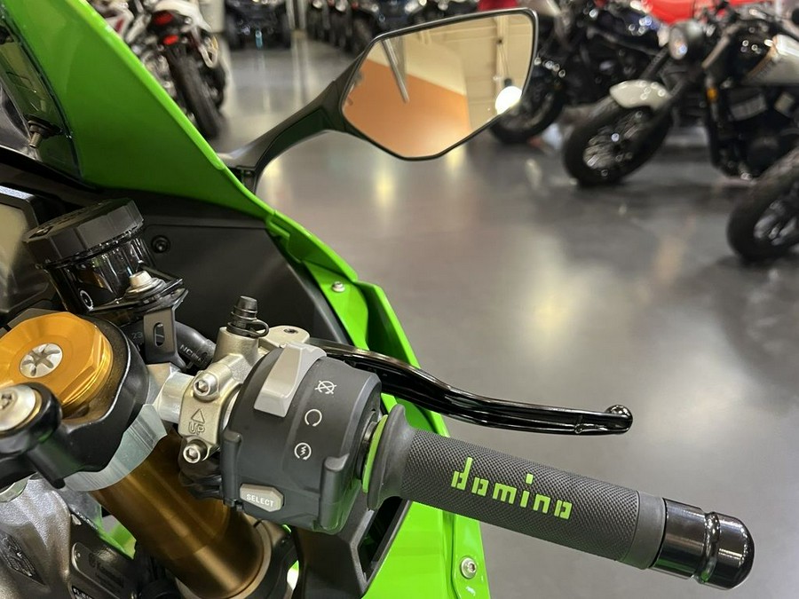 2024 Kawasaki Ninja® ZX™-10R 40th Anniversary Edition ABS