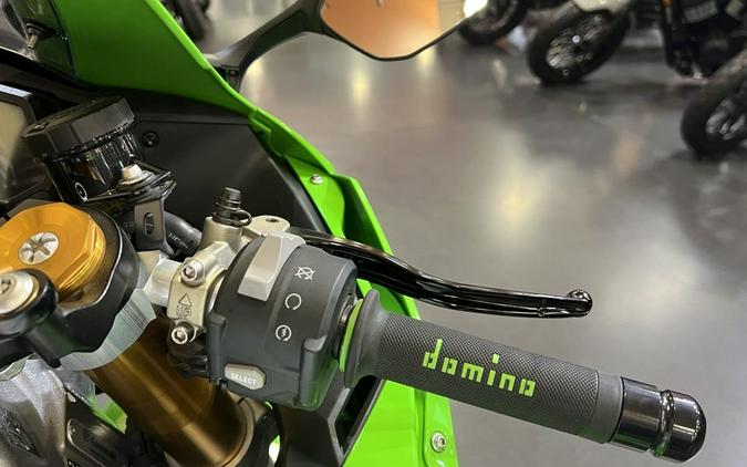 2024 Kawasaki Ninja® ZX™-10R 40th Anniversary Edition ABS