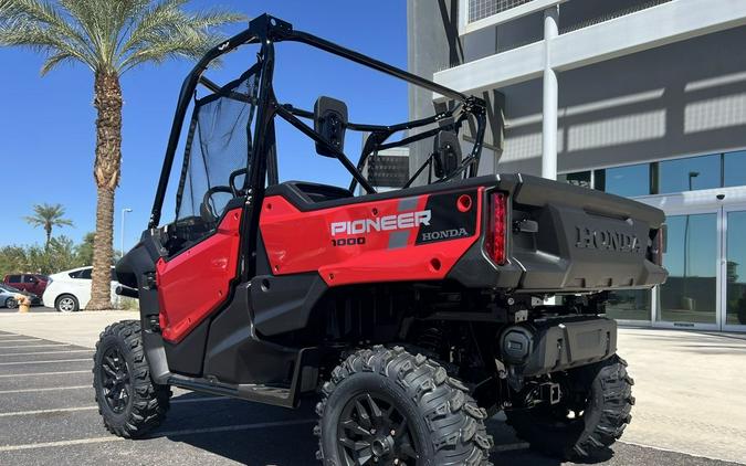 2025 Honda® Pioneer 1000 Deluxe