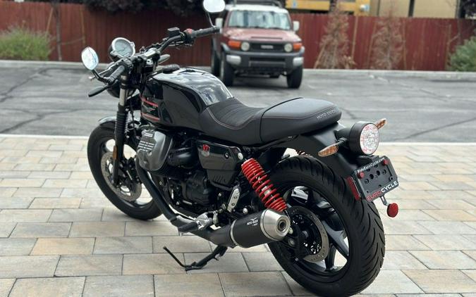 2023 Moto Guzzi V7 Special Edition