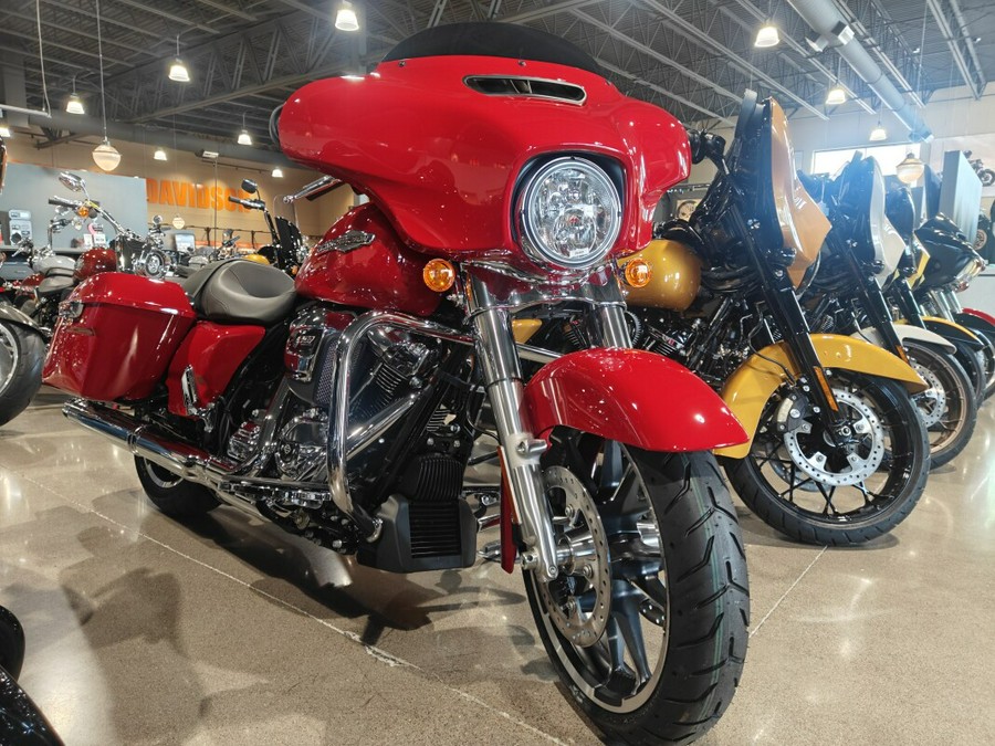 2023 Harley-Davidson Street Glide Redline Red