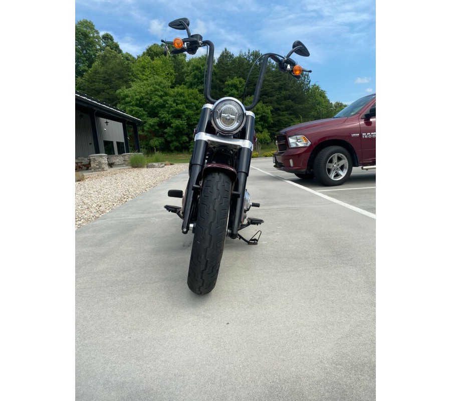 2020 Harley-Davidson Softail Slim Billiard Burgundy