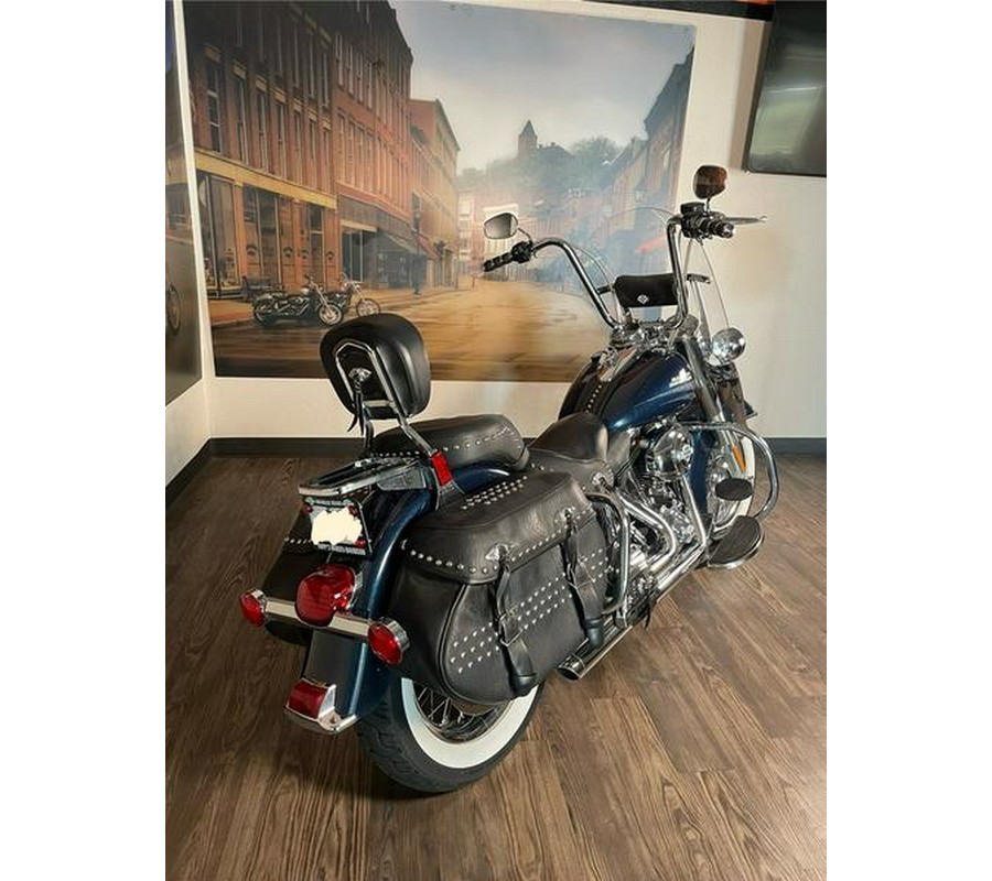 2015 Harley-Davidson® FLSTC - Heritage Softail® Classic