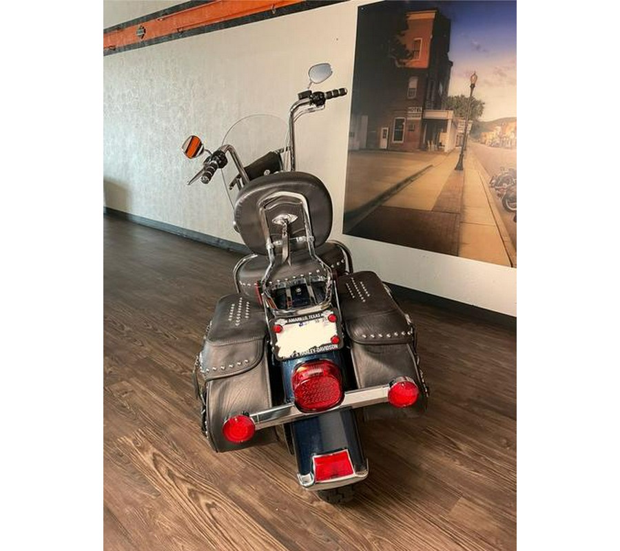 2015 Harley-Davidson® FLSTC - Heritage Softail® Classic