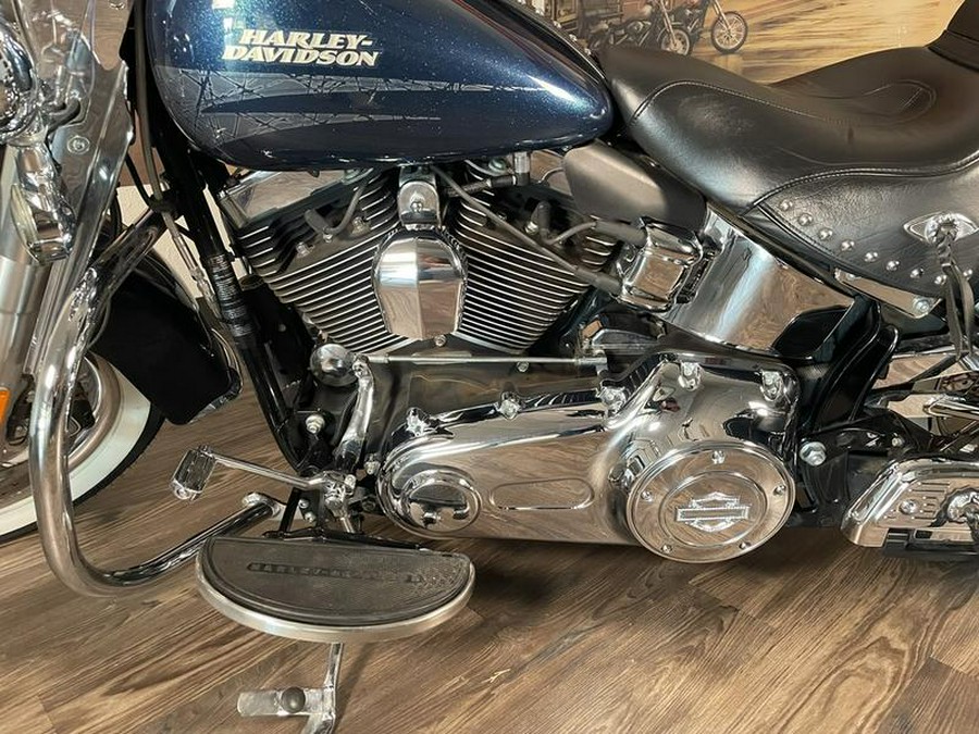 2015 Harley-Davidson® FLSTC - Heritage Softail® Classic