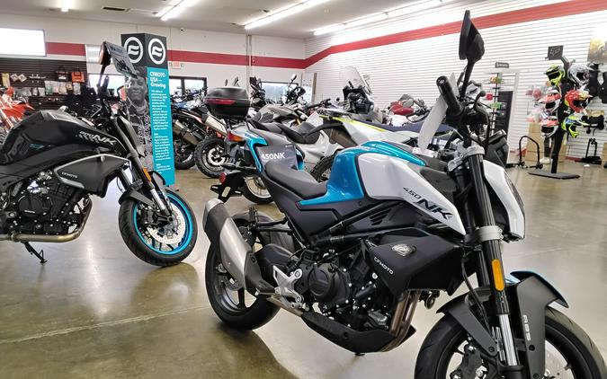 2025 CFMOTO 450NK CF400-7US