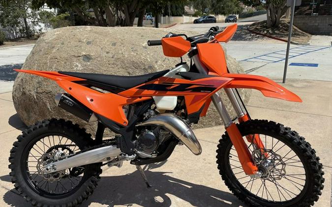 2025 KTM XC 125