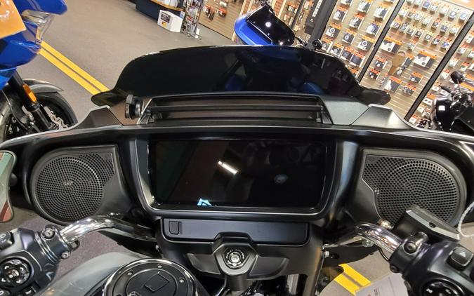 2026 Harley-Davidson® Street Glide® Solo Dark Billiard Gray Chrome Trim