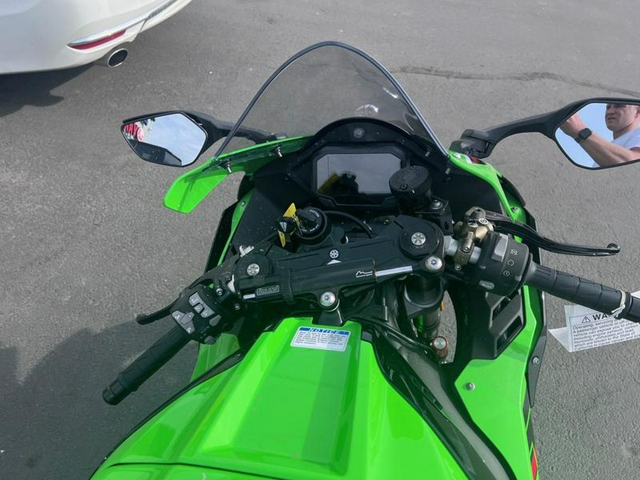 2024 Kawasaki Ninja® ZX™-10R KRT Edition ABS